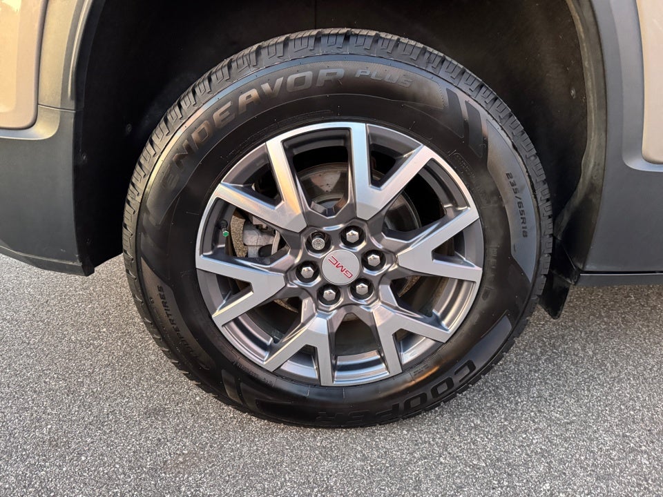 2022 GMC Acadia FWD SLT