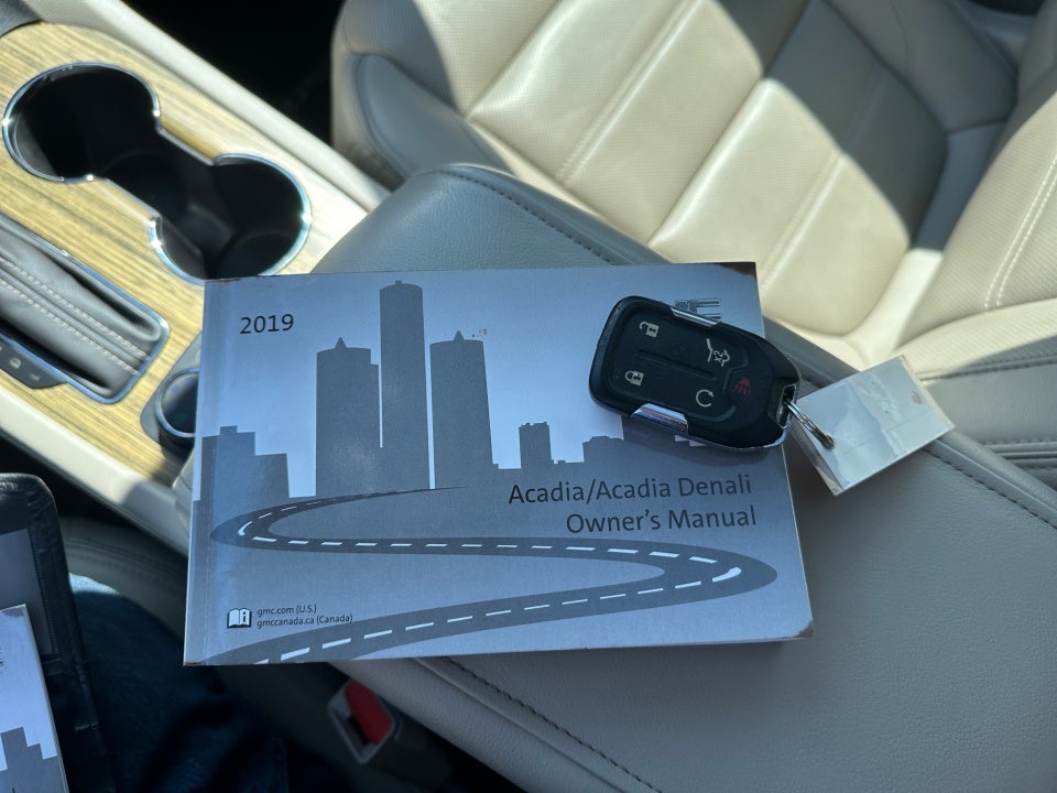 2019 GMC Acadia Denali
