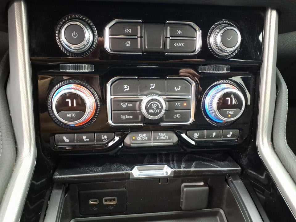 2021 GMC Yukon 4WD Denali