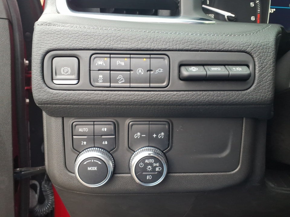 2021 GMC Yukon 4WD Denali