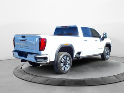 2024 GMC Sierra 2500HD 4WD Crew Cab Standard Bed Denali