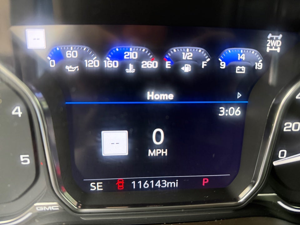 2021 GMC Sierra 2500HD 4WD Crew Cab Standard Bed Denali