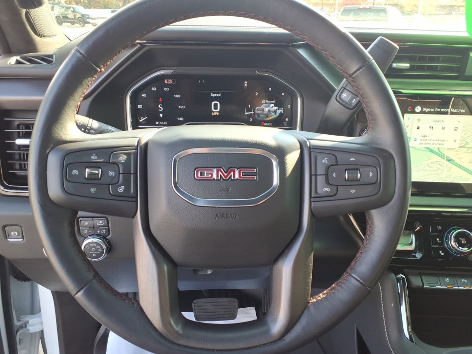 2025 GMC Sierra 2500HD 4WD Crew Cab Standard Bed AT4X