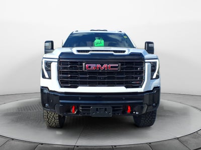 2025 GMC Sierra 2500HD 4WD Crew Cab Standard Bed AT4X
