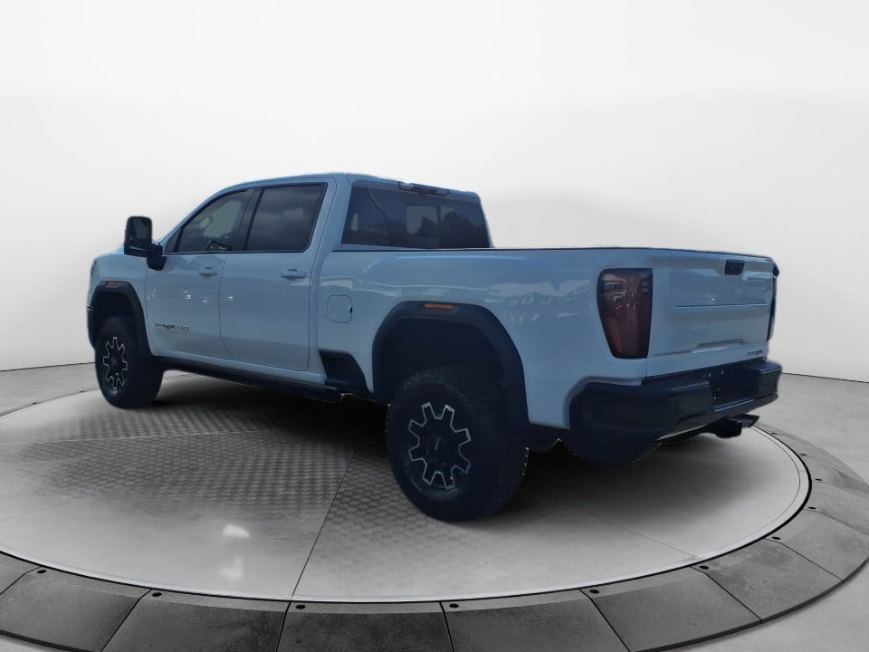 2025 GMC Sierra 2500HD 4WD Crew Cab Standard Bed AT4X