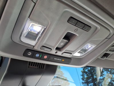 2022 GMC Sierra 1500 4WD Crew Cab Short Box Elevation