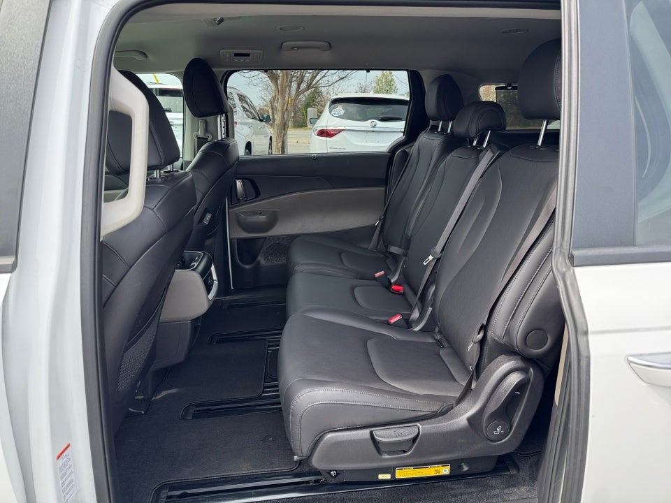 2025 Kia Carnival MPV EX