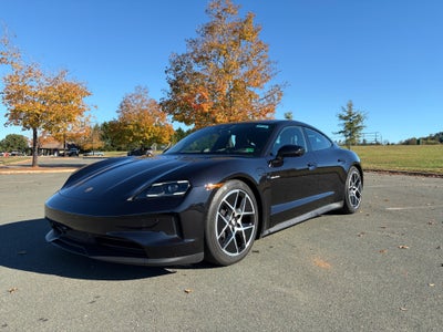 2025 Porsche Taycan 4