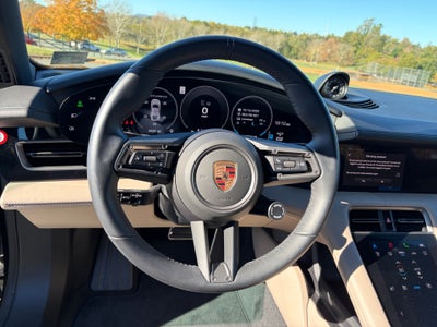 2025 Porsche Taycan 4