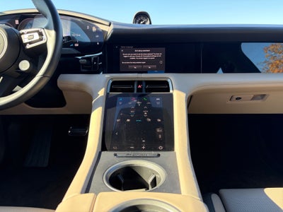 2025 Porsche Taycan 4