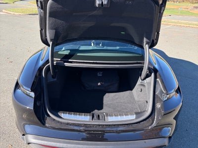 2025 Porsche Taycan 4