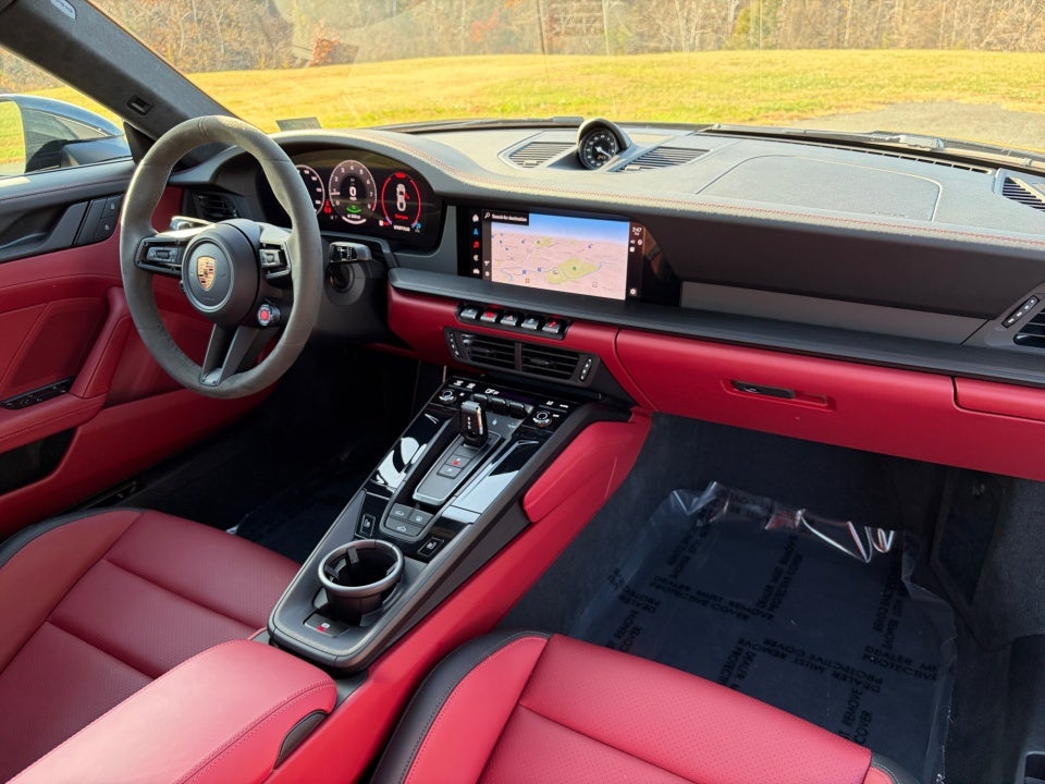 2025 Porsche 911 Carrera GTS