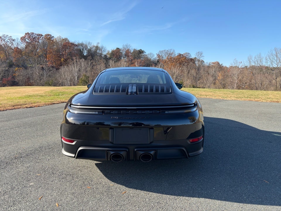 2025 Porsche 911 Carrera GTS