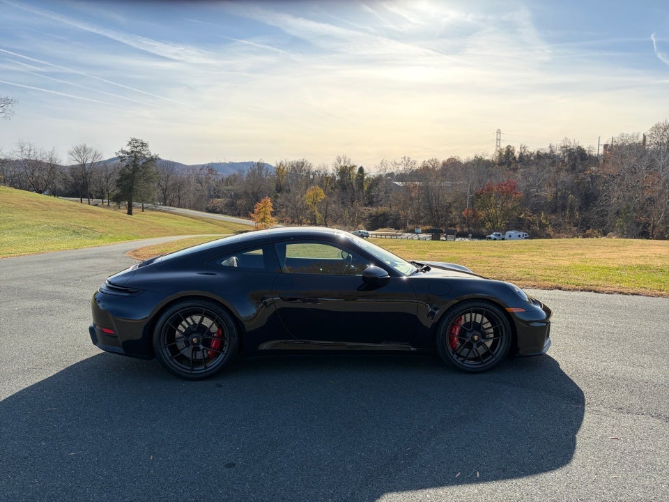 2025 Porsche 911 Carrera GTS