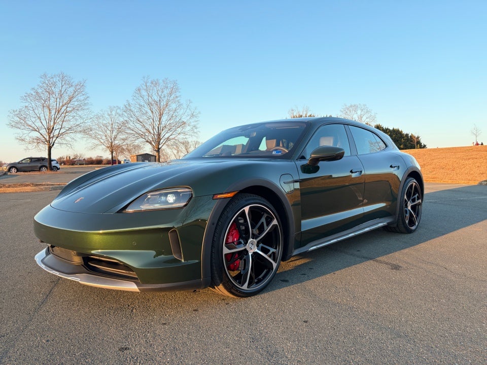 2025 Porsche Taycan Cross Turismo 4S