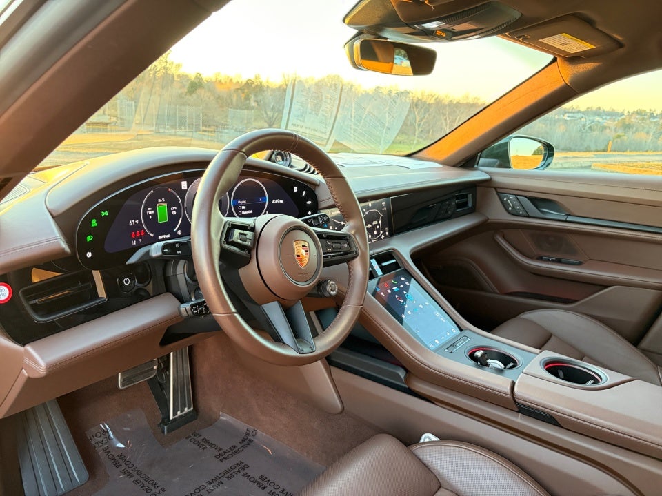 2025 Porsche Taycan Cross Turismo 4S