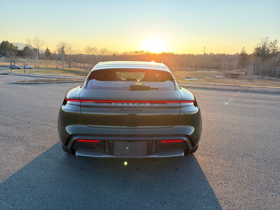 2025 Porsche Taycan Cross Turismo 4S
