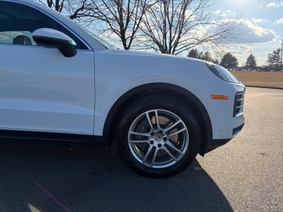 2025 Porsche Cayenne Base