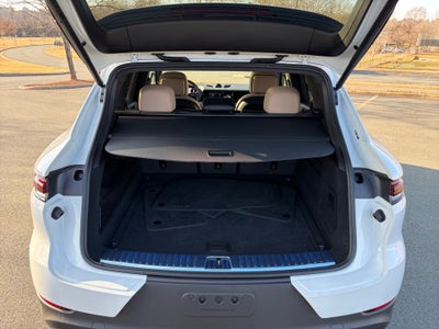 2025 Porsche Cayenne Base