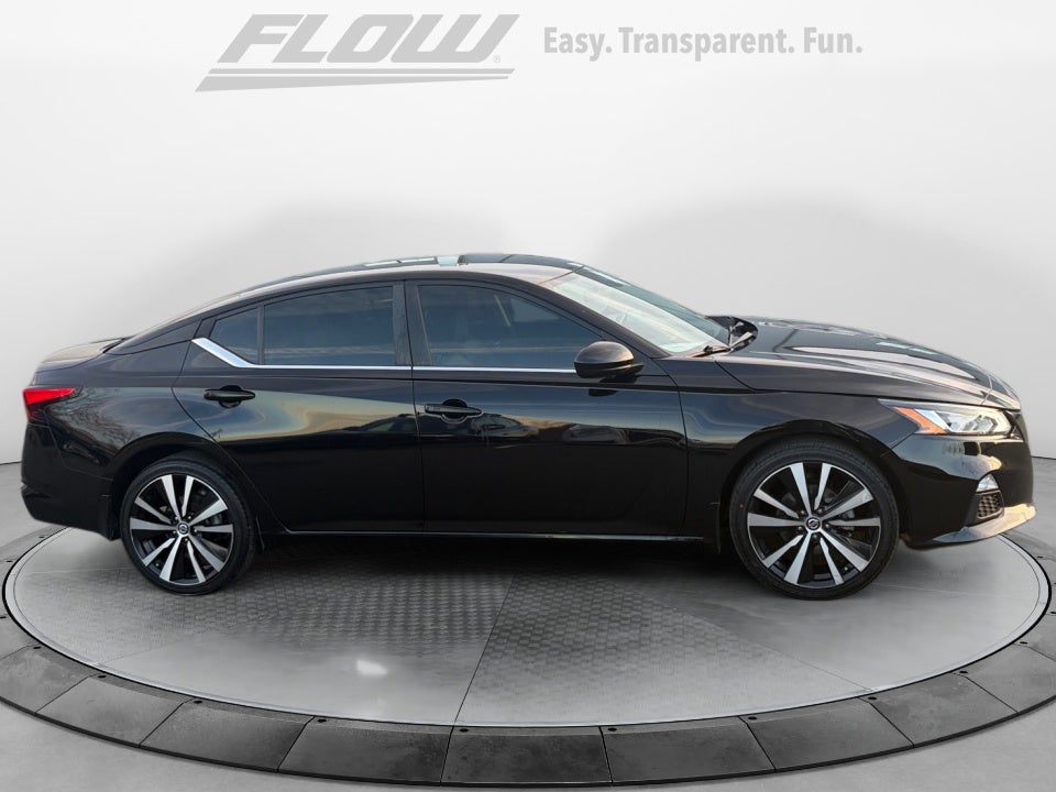 2022 Nissan Altima SR Intelligent AWD