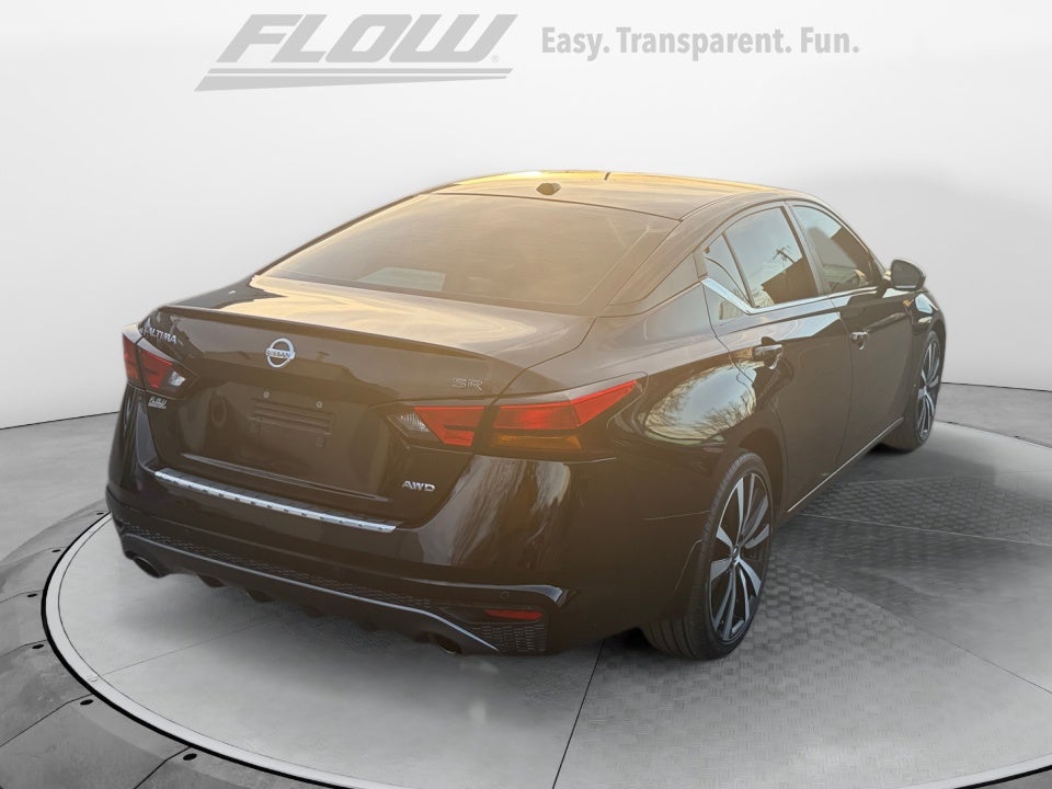2022 Nissan Altima SR Intelligent AWD