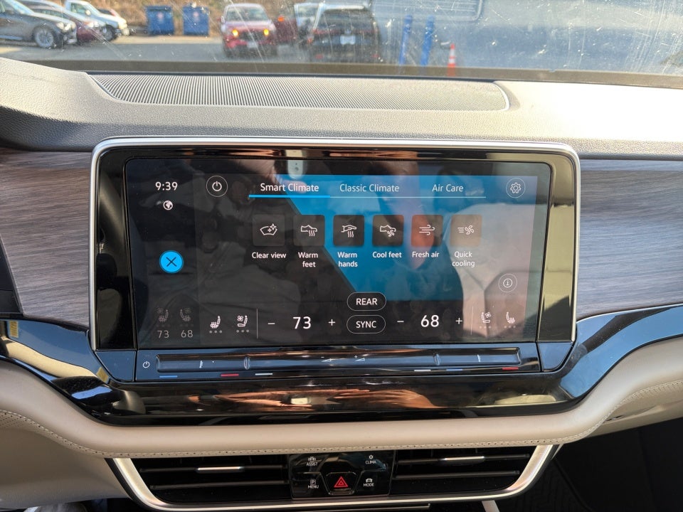 2025 Volkswagen Atlas 2.0T SEL