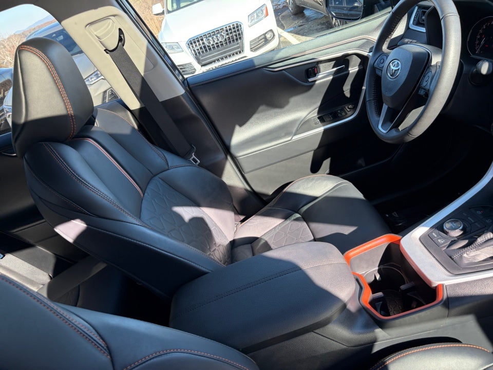 2023 Toyota RAV4 Adventure