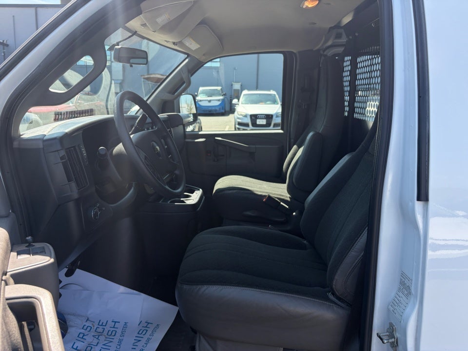2024 Chevrolet Express Cargo RWD 2500 Regular Wheelbase WT