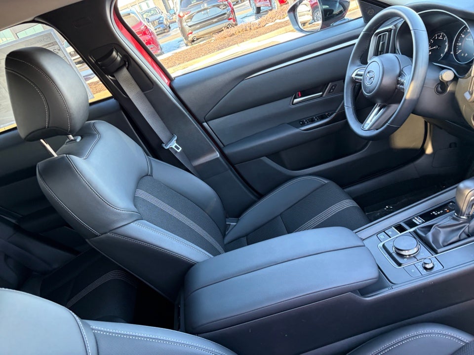 2025 Mazda Mazda CX-50 2.5 S Preferred Package