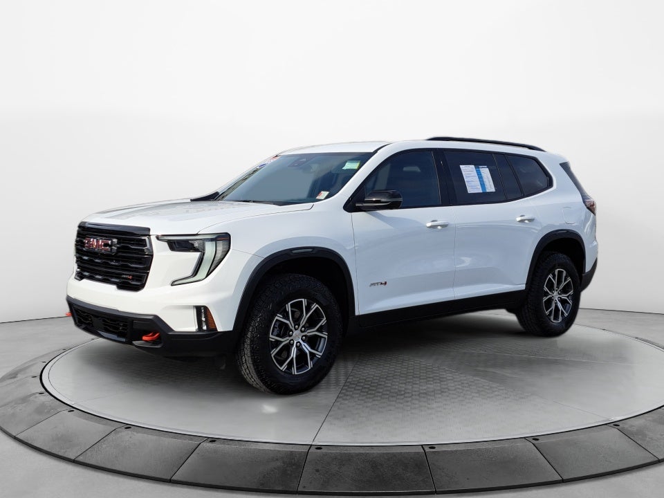 2025 GMC Acadia AWD AT4