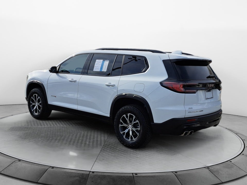 2025 GMC Acadia AWD AT4