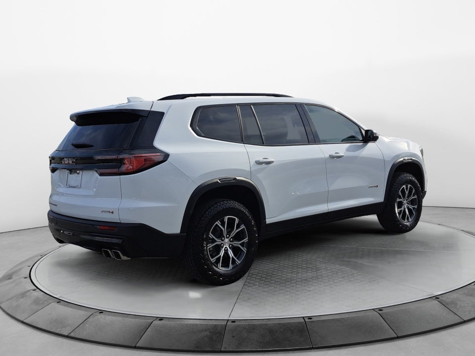 2025 GMC Acadia AWD AT4