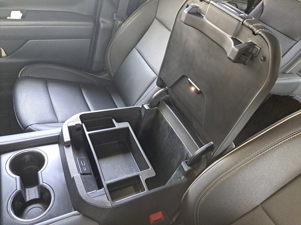 2023 GMC Yukon 4WD SLT