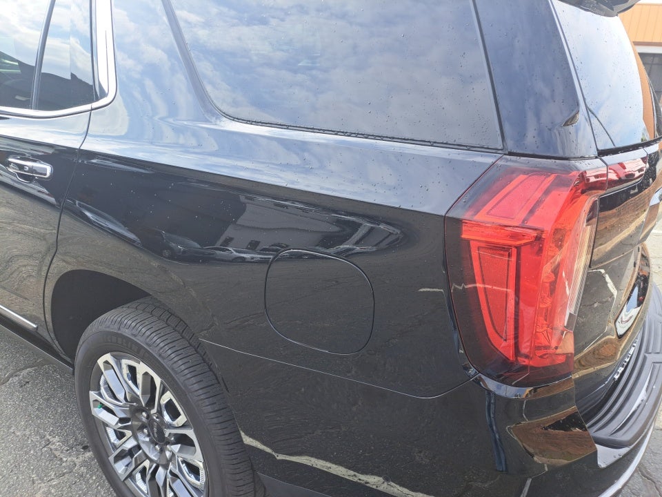 2023 GMC Yukon 4WD Denali Ultimate