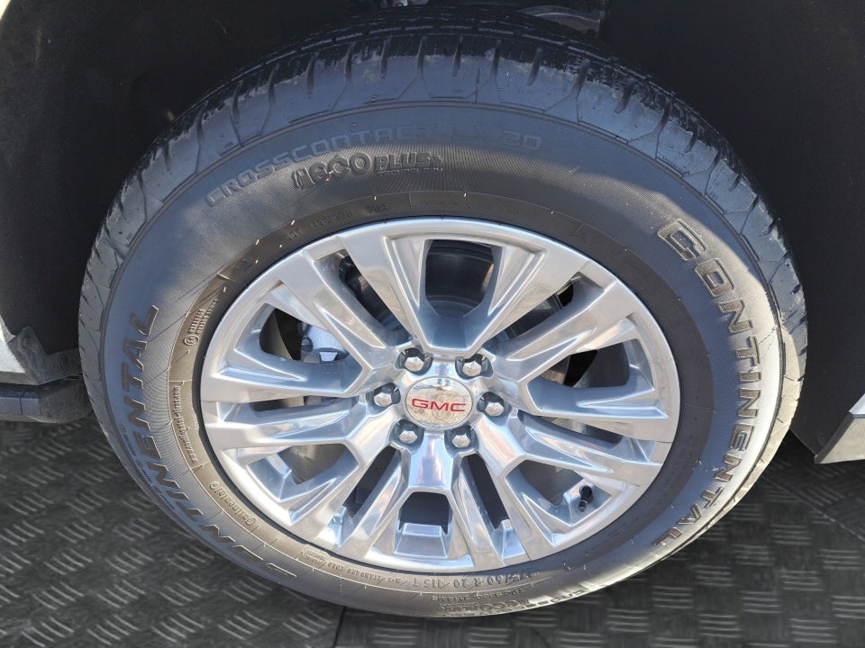 2024 GMC Yukon XL 4WD Denali