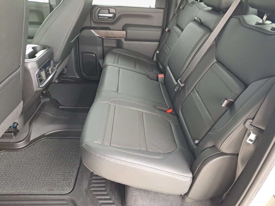 2022 GMC Sierra 2500HD 4WD Crew Cab Standard Bed Denali