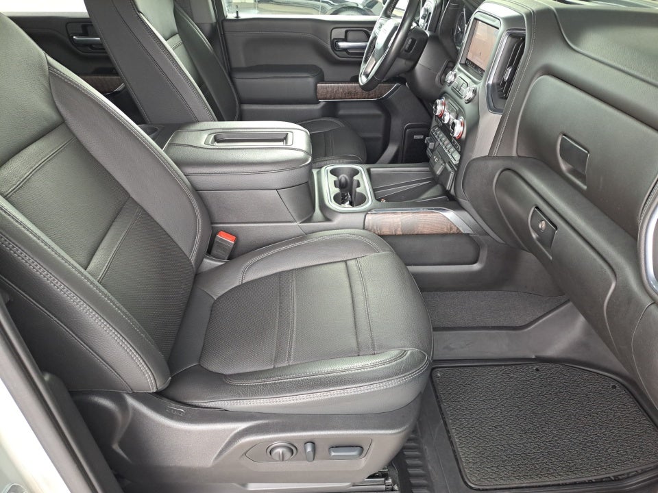 2022 GMC Sierra 2500HD 4WD Crew Cab Standard Bed Denali