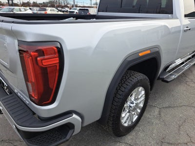 2022 GMC Sierra 2500HD 4WD Crew Cab Standard Bed Denali
