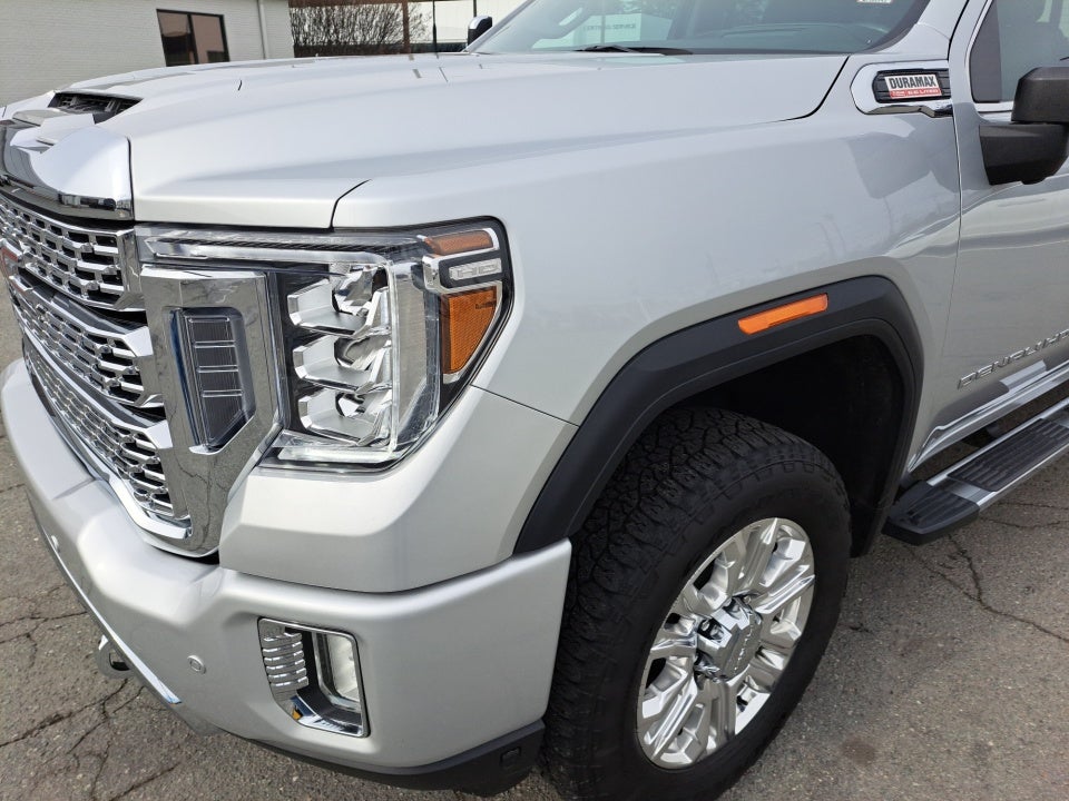 2022 GMC Sierra 2500HD 4WD Crew Cab Standard Bed Denali