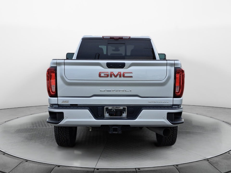 2022 GMC Sierra 2500HD 4WD Crew Cab Standard Bed Denali