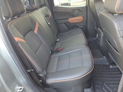 2025 GMC Canyon 4WD AT4