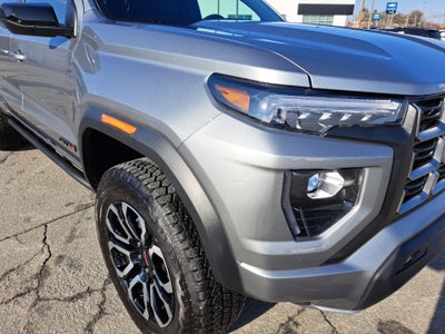 2025 GMC Canyon 4WD AT4