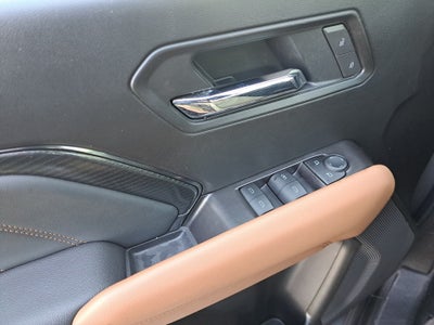 2025 GMC Canyon 4WD AT4