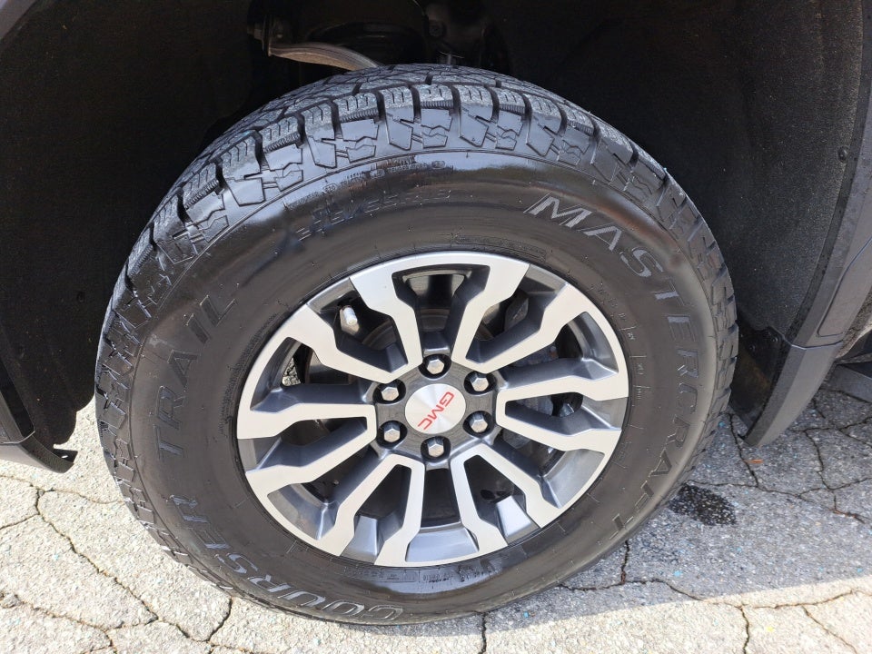 2021 GMC Sierra 1500 4WD Crew Cab Short Box AT4