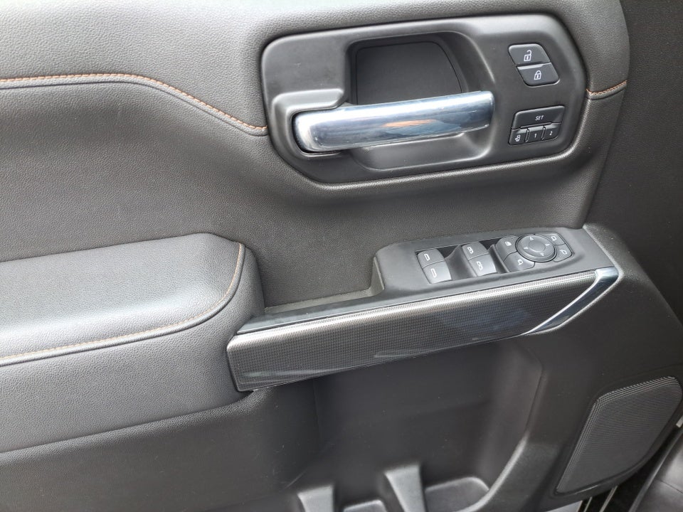 2021 GMC Sierra 1500 4WD Crew Cab Short Box AT4