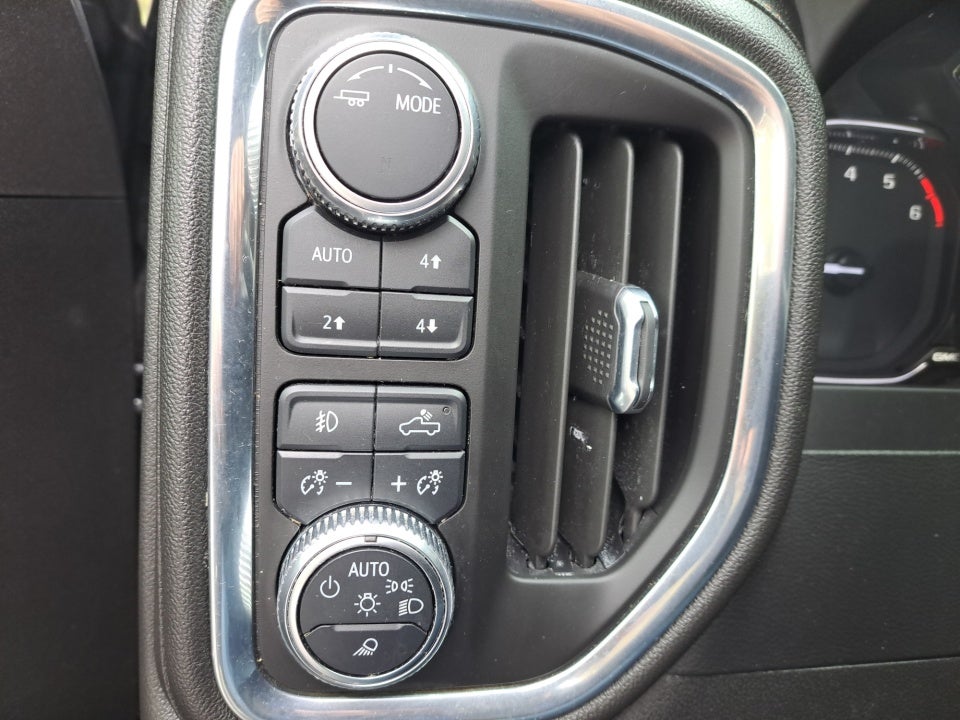 2021 GMC Sierra 1500 4WD Crew Cab Short Box AT4