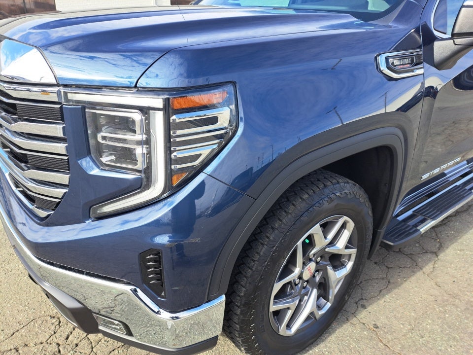 2023 GMC Sierra 1500 4WD Crew Cab Short Box SLT