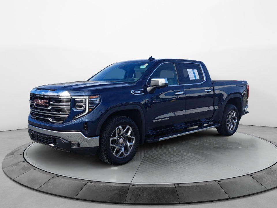 2023 GMC Sierra 1500 4WD Crew Cab Short Box SLT