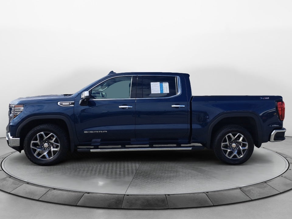 2023 GMC Sierra 1500 4WD Crew Cab Short Box SLT