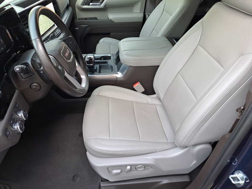 2023 GMC Sierra 1500 4WD Crew Cab Short Box SLT